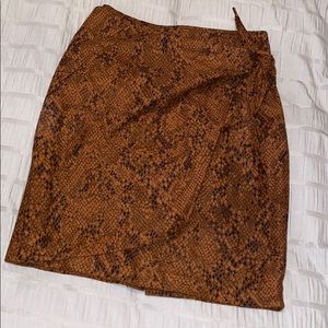 Front tie mini skirt